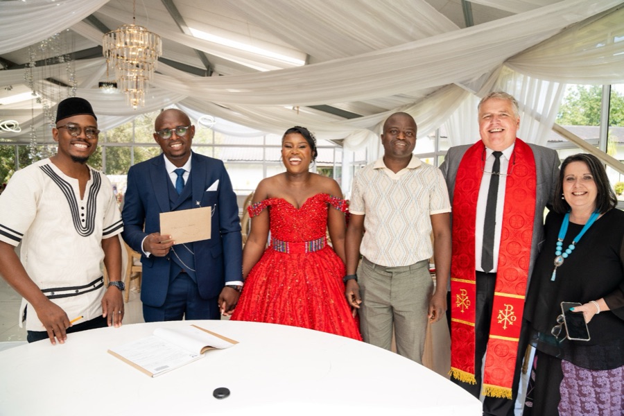 Wedding ceremony by Dr. Gerrit Rademeyer in Hendrina